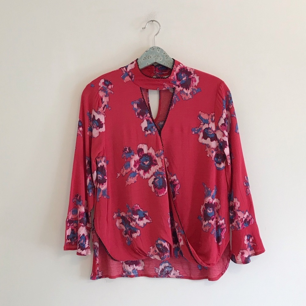 Indigo Rein | Pink Floral Wrap Top